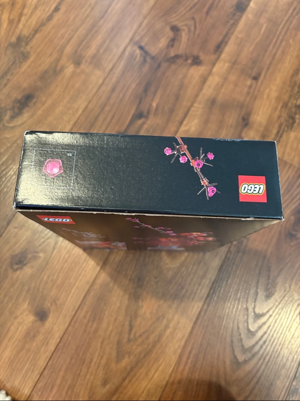 New LEGO Red and Pink Plum Blossom Botanical Display - Picture 3 of 6